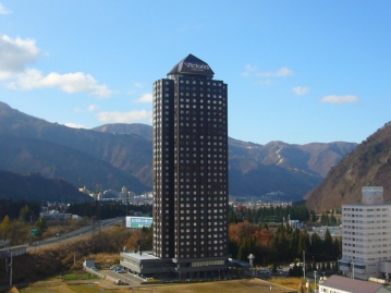 【岩原】 ヴィクトリア・タワー湯沢