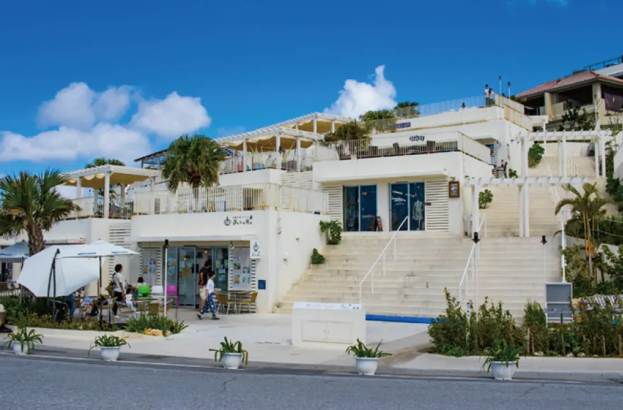 瀬長島ウミカジテラス